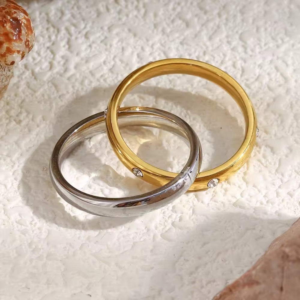 18k Gold And Silver Plated Interlocking Rings - image 3